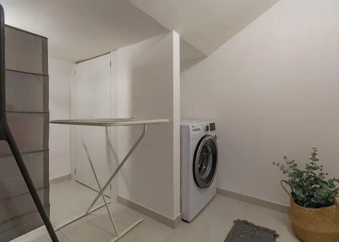 Apartment Battle Kitchen Loft *
