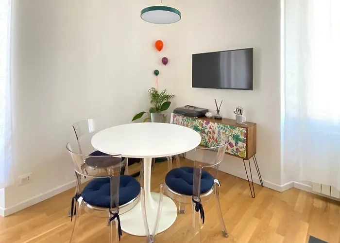 Cesare Da Sesto 23 Apartament