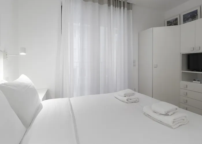 Italianway Comfort - Compagnoni 12 - Mir... Милан