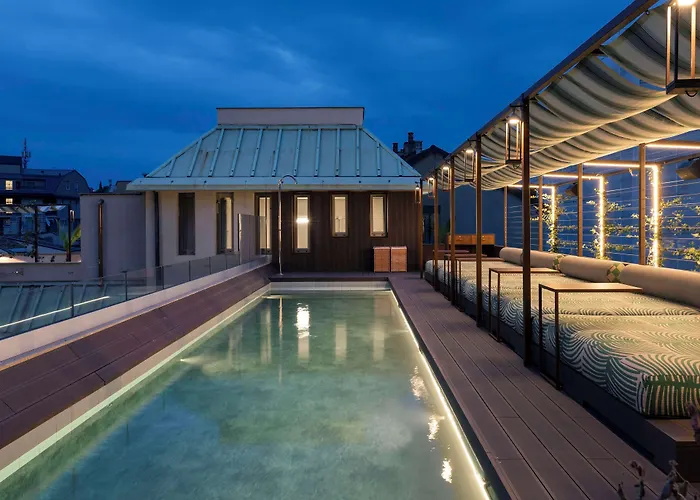 Radisson Collection Hotel, Santa Sofia 5* Milano