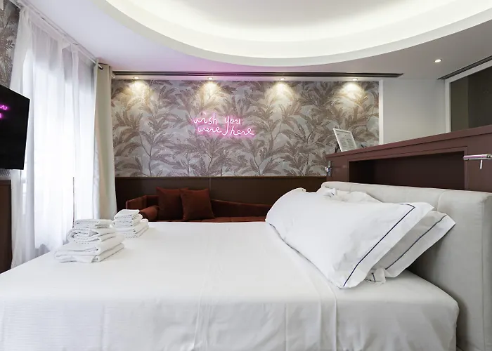 Appartamento Italianway Collection - Corso Venezia 7 *