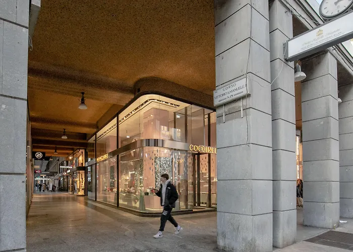 Hotel Ah - Duomo Essence Milan