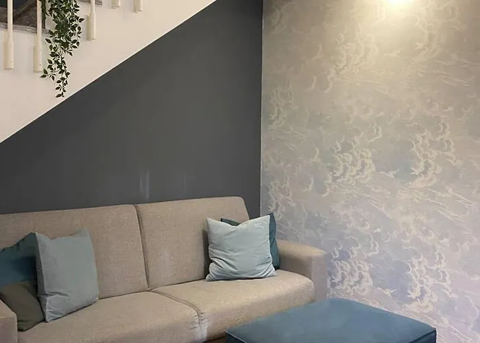 Design With Parking Navigli Area * Milano