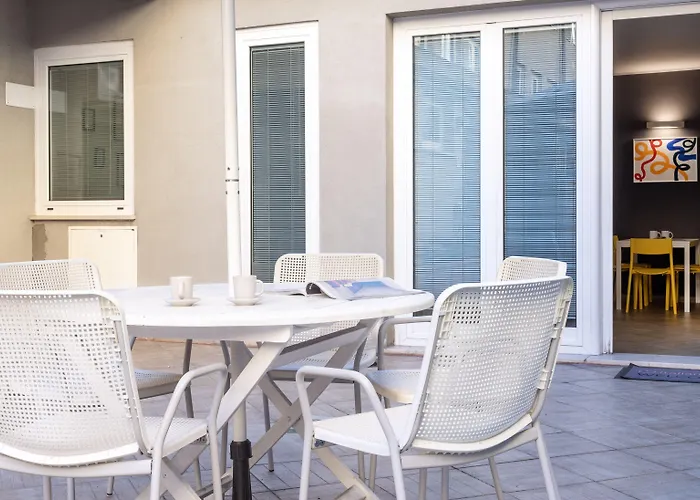 Italianway Easy - Petrocchi 48 Milán