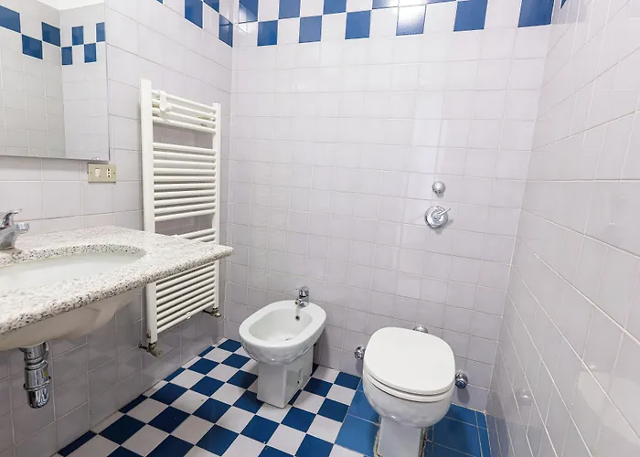 Bnbutler - Marghera - Luminoso Bilocale In Edificio Stile Vecchia * Milão