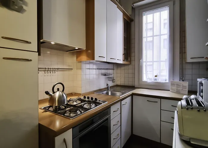 Dupre 5 * מילאנו