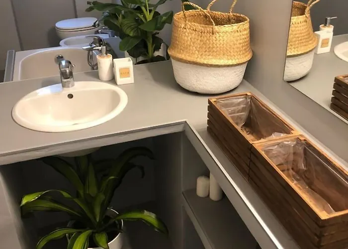 Bnbutler - Guercino, 8 - Renovated Design *