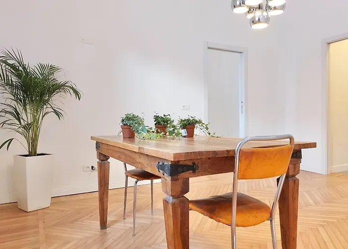 Bnbutler - Guercino, 8 - Renovated Design * Milano