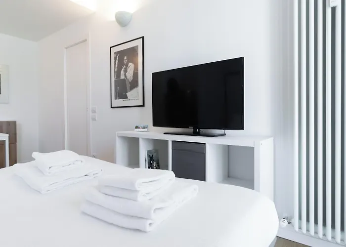 Italianway Easy - Caterina Da Forli 6 Milán