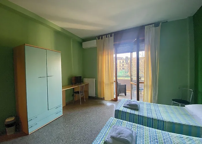 招待所 艾索拉罗麦公寓 *