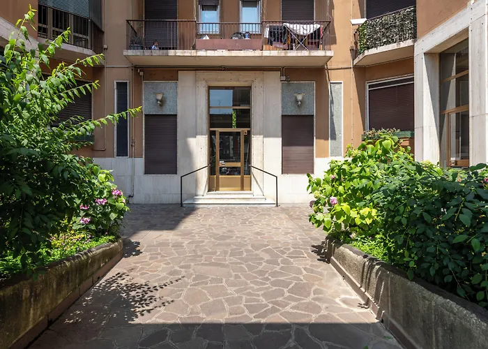 Bnbutler - Strigelli, 13 - Accogliente Bilocale Con Balcone דירה