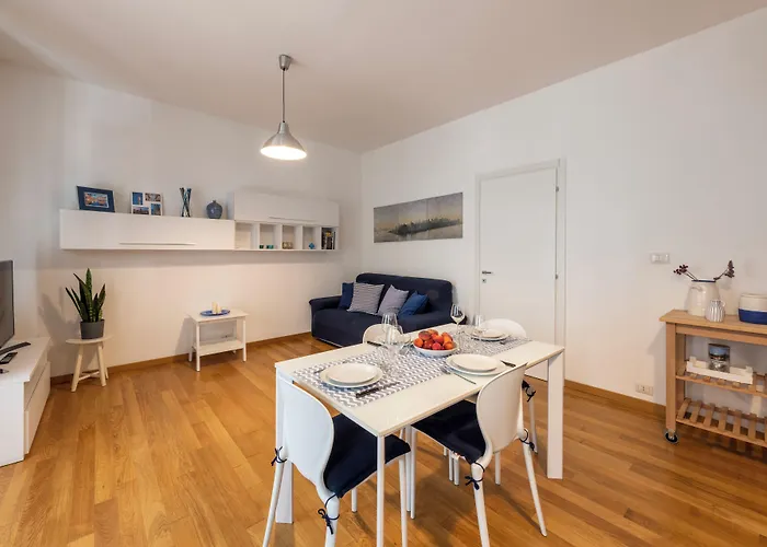 דירה Bnbutler - Strigelli, 13 - Accogliente Bilocale Con Balcone