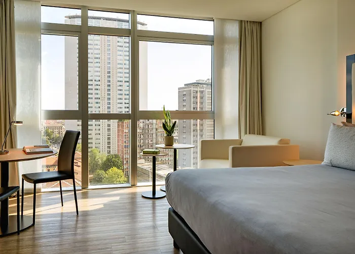 Innside By Melia Milano Torre Galfa מלון 4*