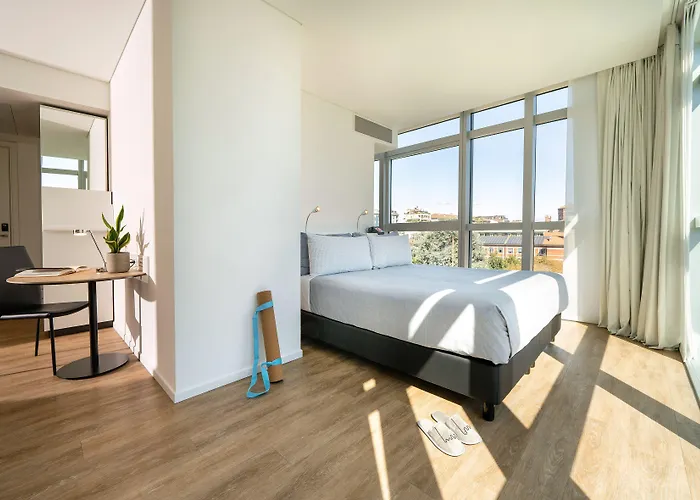 Innside By Melia Milano Torre Galfa מלון 4*