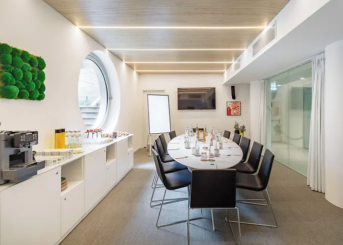 Innside Milano Torre Galfa Hotel 4*