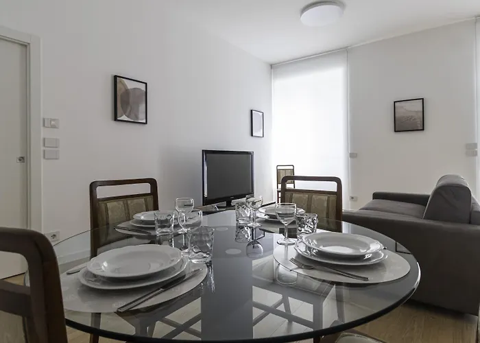 Otel Italianway - Petrella 4 Milano