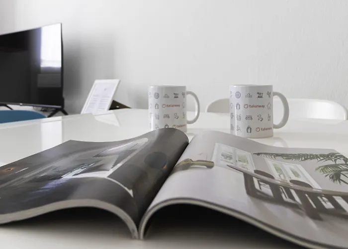 Italianway Easy - Sardegna 40 Milán