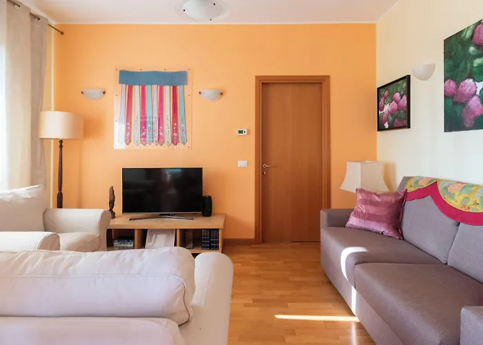 Italianway Comfort - Tolstoi 1 Appartement *