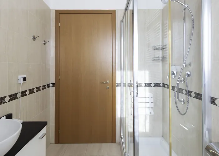 Italianway Comfort - Tolstoi 1 Milan