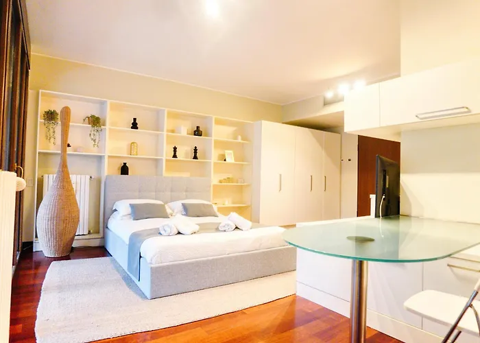 Apartament Citylife Prime - In Front Of The Shopping District With Big Terrace And Gym