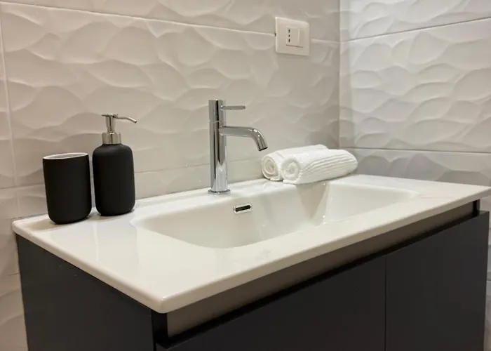 Apartment Luro Deluxe - Sismondi 44 Milan