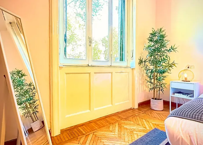 Train Station - Zara 67