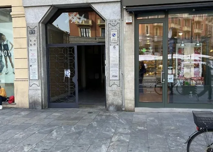 Two -rooms 10 Minutes Duomo By Metro