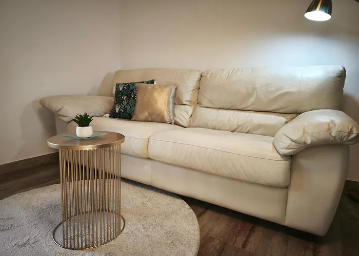 Spacious Near Metro Loreto *