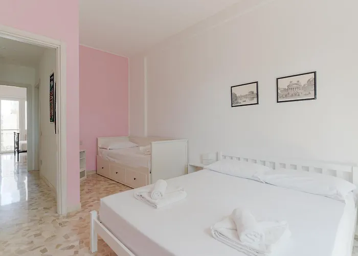 アパート Guesthost - Bright Near Mm1 Turro