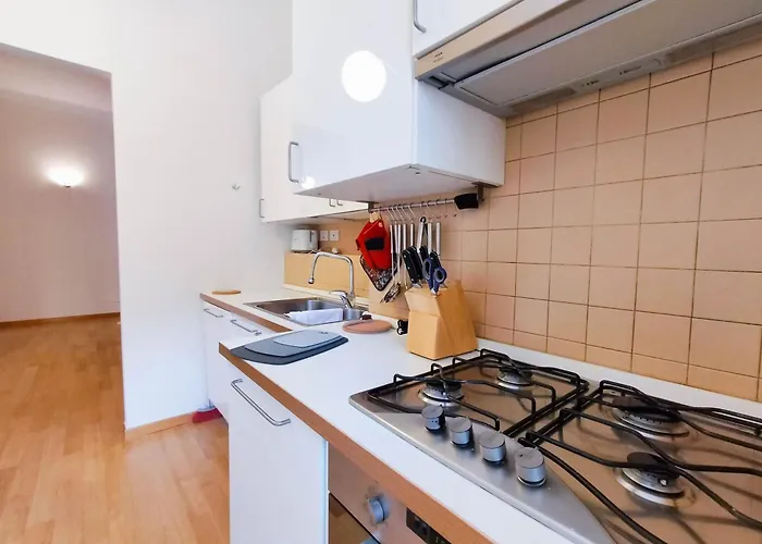 Oasis Of Design And Comfort With Terrace *