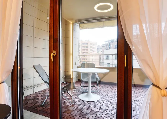 Citylife Prime - In Front Of The Shopping District With Big Terrace And Gym Apartament