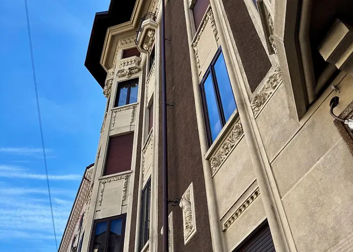 Charming 2 Bed With Private Baths In Center * Milán