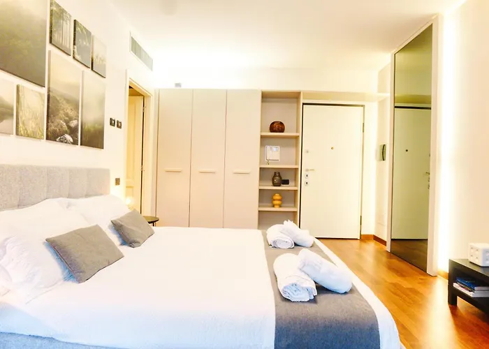 Citylife Prime - In Front Of The Shopping District With Big Terrace And Gym Mediolan