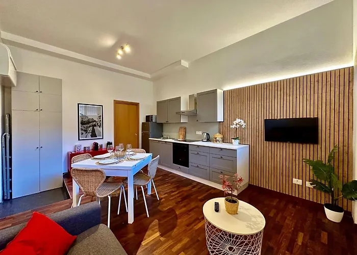 Stopinitaly I Mi Bocconi- Cathedral-naviglio * ミラノ