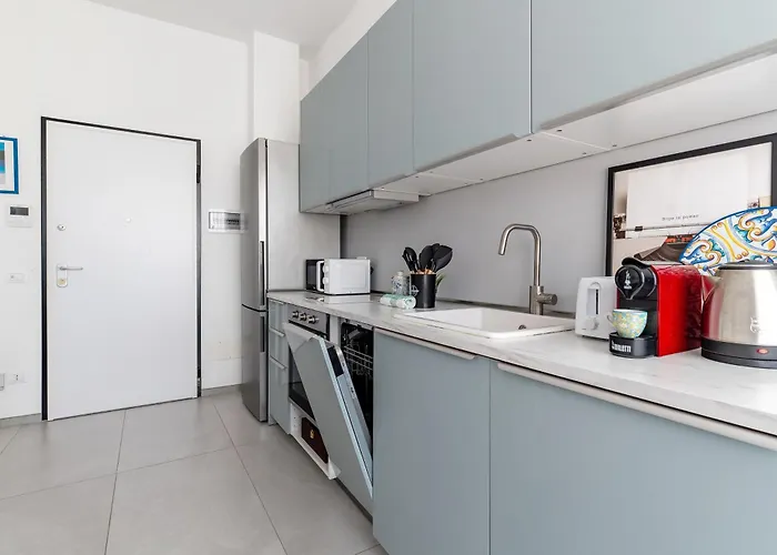 Baroni D - Free Private Parking And A-c * Milão