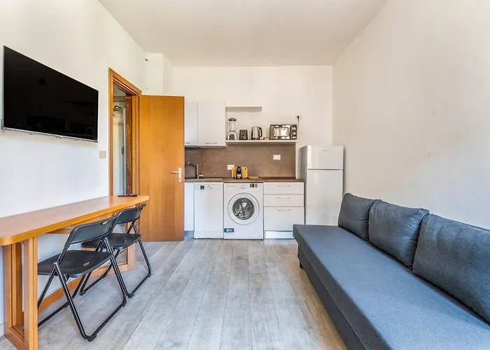 Navigli Via Pavia 4 Pax -wifi * Milan