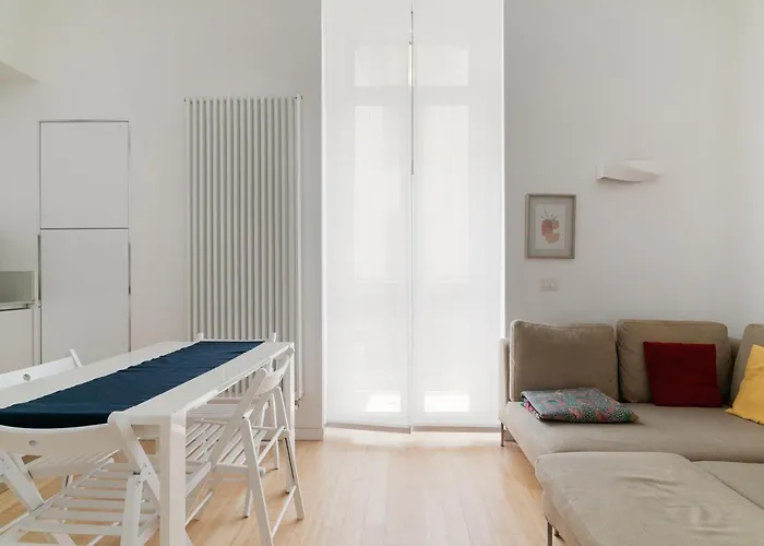 Lodi Moderno E Accogliente Bilocale