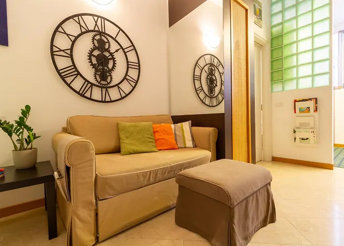 Modern And Cozy In Darsena Area * Milán