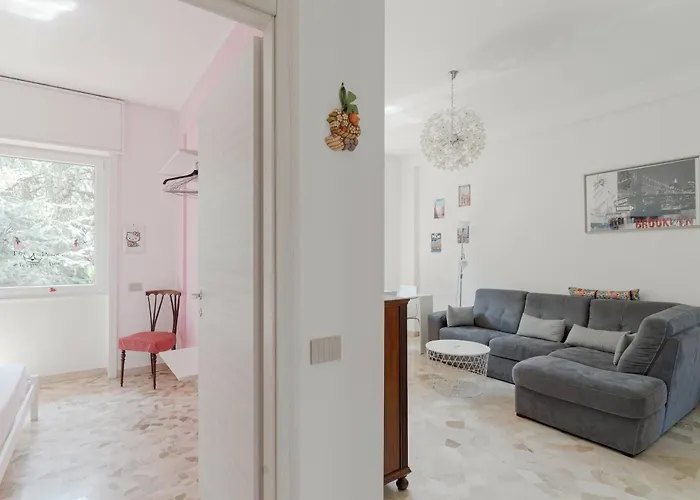 Guesthost - Bright Near Mm1 Turro * ミラノ