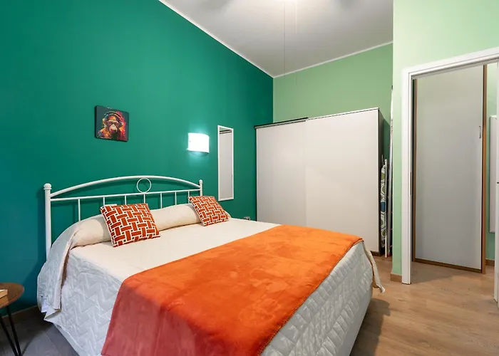 Apartament Bilocale Moderno Isola-garibaldi, 4 Posti, Wifi Veloce, Metro A 2 Minuti