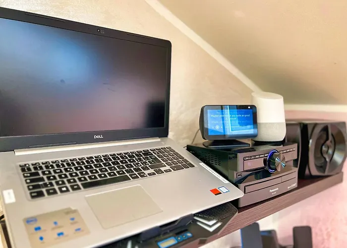 Brera Center - Tube Airport And Train Garibaldi Fs - Speed Spring Vibe - Taxi-no-need Apartmán