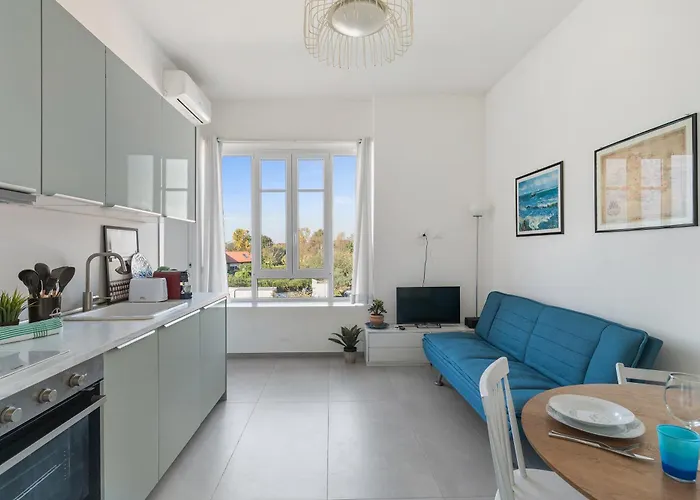 Baroni D - Free Private Parking And A-c