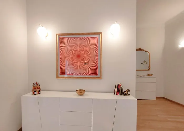 Oasis Of Design And Comfort With Terrace *