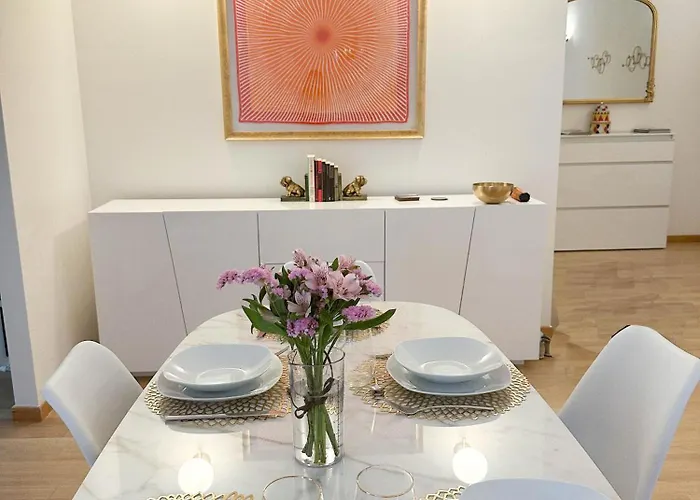 Oasis Of Design And Comfort With Terrace