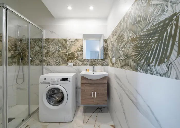 St Laurent - Citta Studi *