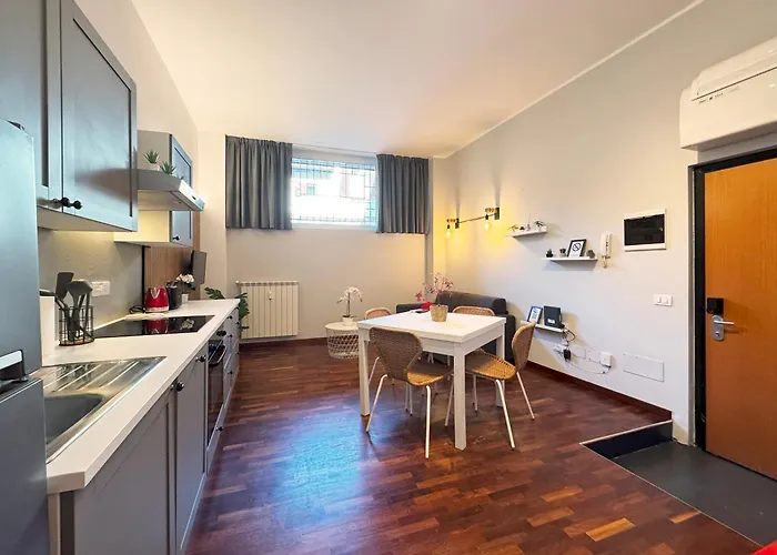 Stopinitaly I Mi Bocconi- Cathedral-naviglio