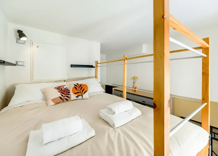 Cozy In The Heart Of Navigli - 10min Duomo Lejlighed *