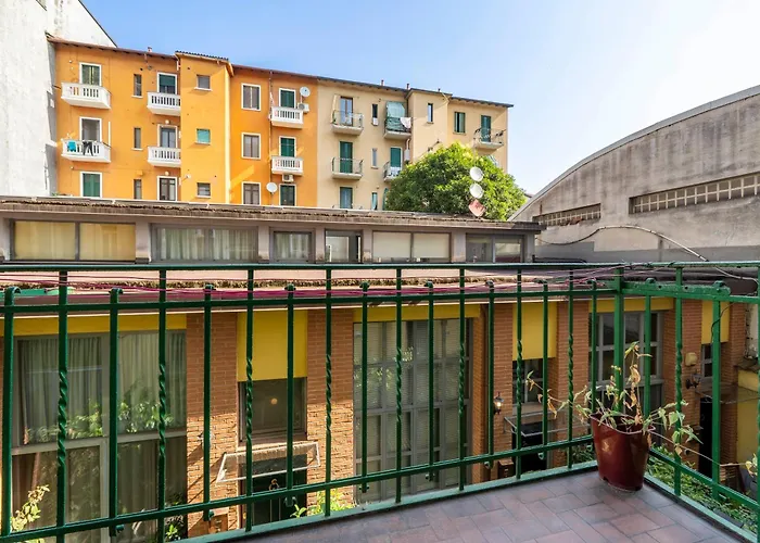 St Laurent - Citta Studi 아파트 밀라노