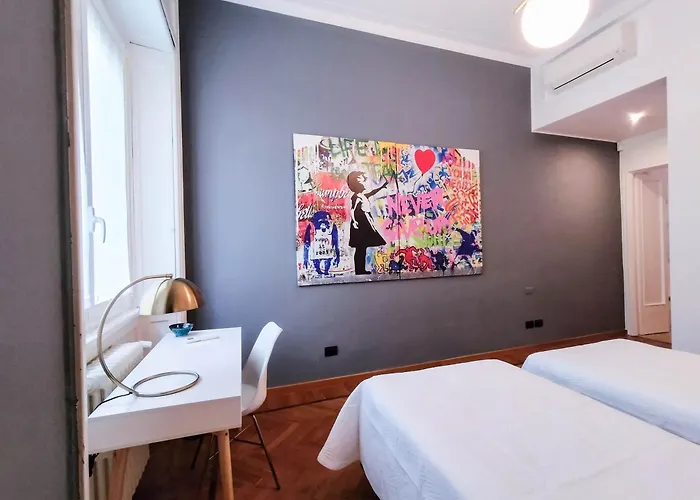 Oasis Of Design And Comfort With Terrace *