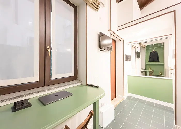 Rrrapido In Brera - Via Mercato *